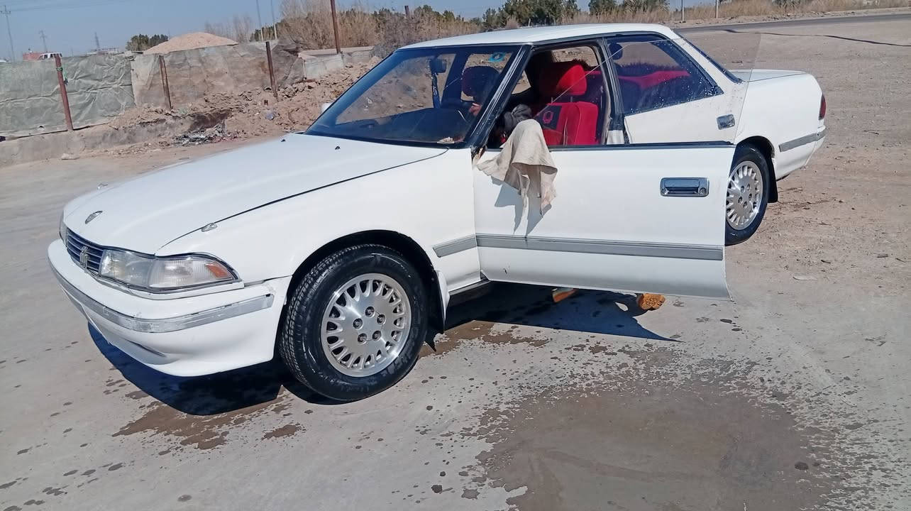 سلام عليكم مارك كصيف البيع موديل 91 سنوية بسمي 2030 رقم نكليزي نجف  مكينه وكير خير من الله تخم تواير قرفته حلوه  حداديه جاهزة سياره نظيف سعره 38وبيه مجال مكاني رفاعي ***********
