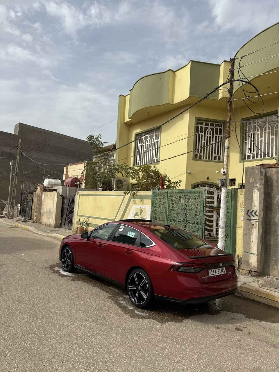 هوندا اكورد 2024  هايبرد سبورت Sport 🔥
سياره مرقمه بغداد بآسمي

السيارة ماشيه 3 miles

مكينة 2000 هايبرد تنفس طبيعي

💎 ســعــر 200 $وبيه مجال 

حادث سياره بارد بل بنيد شبر  وكارت بل مسطره الخلفيه وبارد بلجاملغ المامي إصبعين بدون ايرباك سياره

كير اوتوماتيك 

شاشة كبيرة

فتحه كاميرا خلفية 3 انظمة

• كرسي كهرباء  لون اسود  

• رادار امامي

• مانع تصادم

• محدد مسار 

• تصحيح مسار

• شفتات بالستيرن

• مثبت سرعة

• مانع انزلاق

• دخول ذكي 

• إنارة ترحيبية

• هندبريك كهرباء

لايت عدسات زينون

نظام اوتو لايت Auto

لايت العالي زنون 

حساسات مطر 

حساسات دخول الإنفاق

حساسات ضغط هواء الإطارات

أوامر صوتية

3 أنظمة قيادة (eco, ev, sport)

بلوتوث

مدخل عدد2 تايبسي 

رقم التواصل 

***********

‭***********
