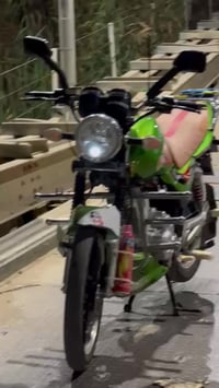 هيوشة باب اول موديل 2024 فول نضافة ما ناقصة شي  للبيع او مراوس  سعر 92...