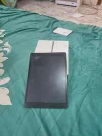 ايباد 9 اخو الجديد فقط مبدل بلازمه وكاله كلشي شغال مع حساب ببجي 20 سلا...