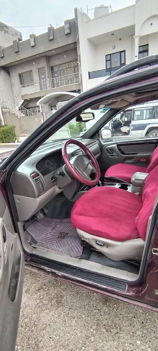 جيب شيروكي موديل 2000 ٨ اسلندر لمتدد فول موصفات دفع رباعي رقم اسليمانيه دولي جديده بسمي السعر ٦٣ وبيهه مجال الشراي يتصل ***********العنوان كلار
