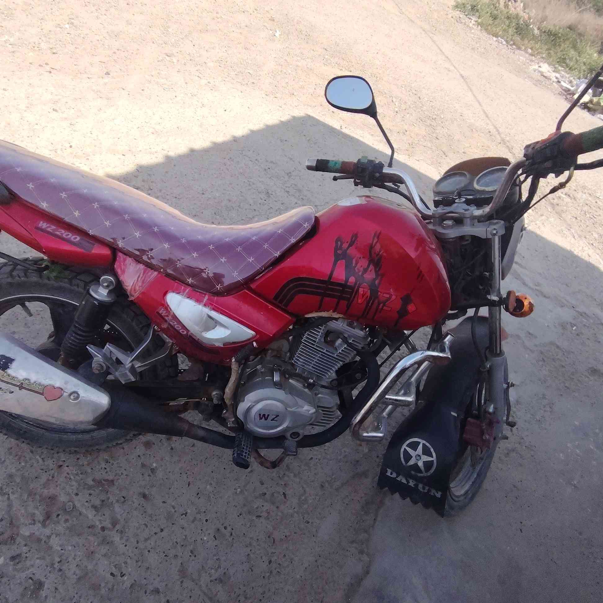 موطور للبيع امزت عالي موديل 19 السعر 700 بي مجال للستفسار أتصل عل الرقم ***********
