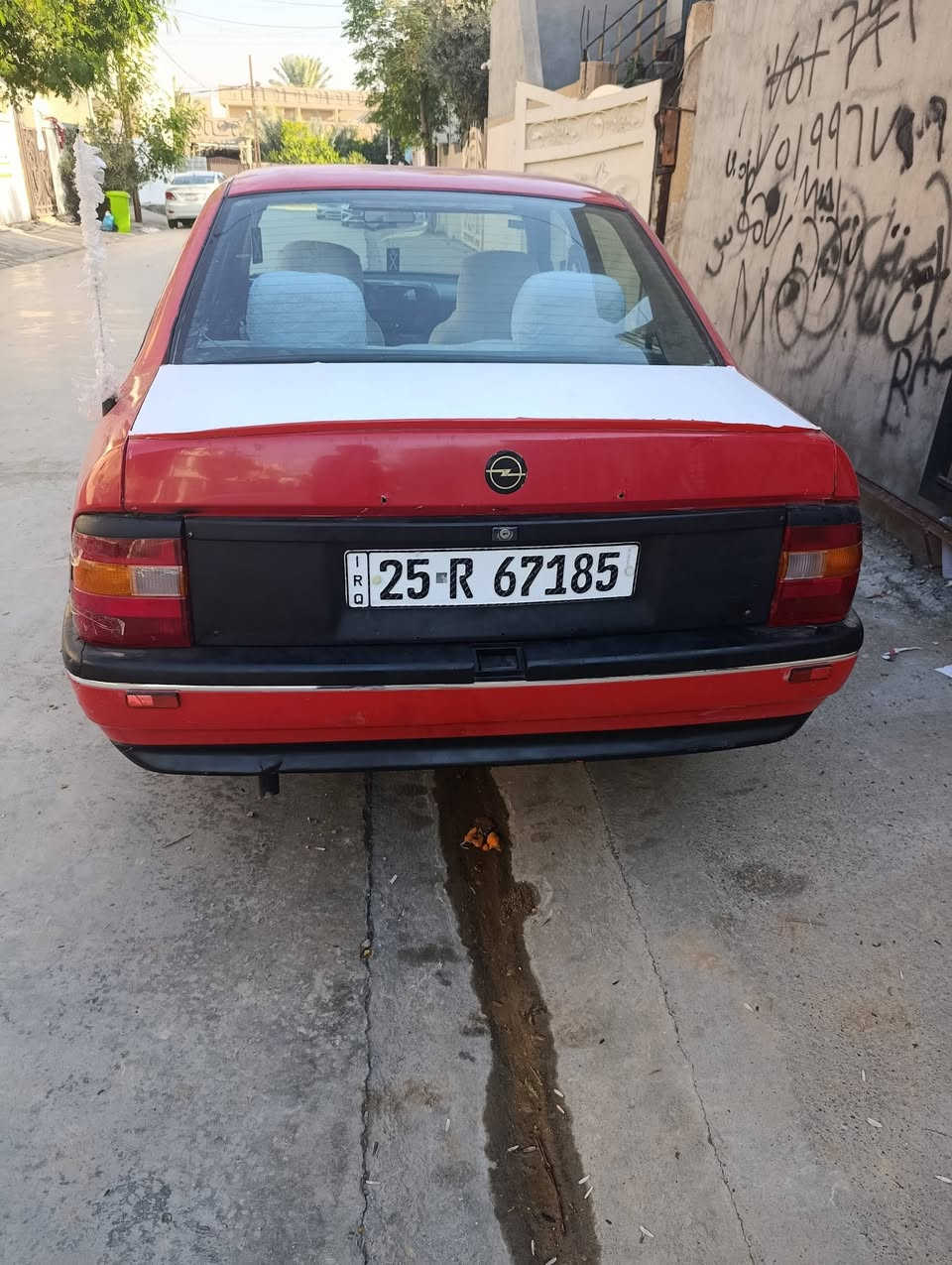 للبيع كركوك حي الخضراء موديل 90 ماكينه 16 سعر 35 ورقه بمجال شرط تحويل ***********
