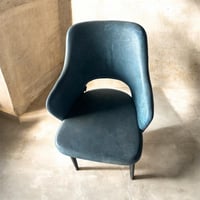 كراسي • ديكور منزلي