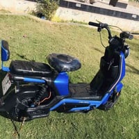 دراجة شحن • حجم ١٤ • بطاريات جديدة