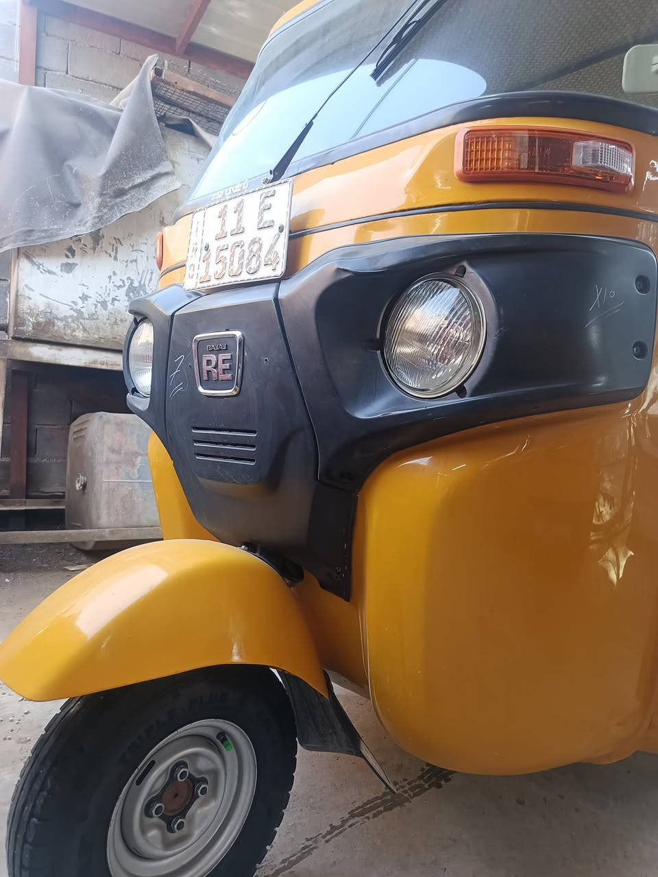 السلام عليكم تيك تيك للبيع عنواننا بغداد موديل 19 شهر 12 السعر 7100
***********
