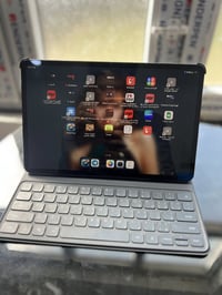 Honor  pad9 مستخدم اسبوع فقط للاستفسار خاص او الاتصال077782457920