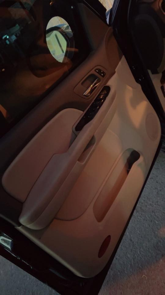 السلام عليكم تاهو للبيع موديل 2014 اصل اصل مكفوله من فتح والكص والنتربول والعشاير سياره جديده معنه الكلمه احله من الصور مناقصه ربع كبل للشارع سياره جاهزه عنوان بغداد ب 108 وبيه مجال تأمرون امر 
*********** اتصل وتأمر
