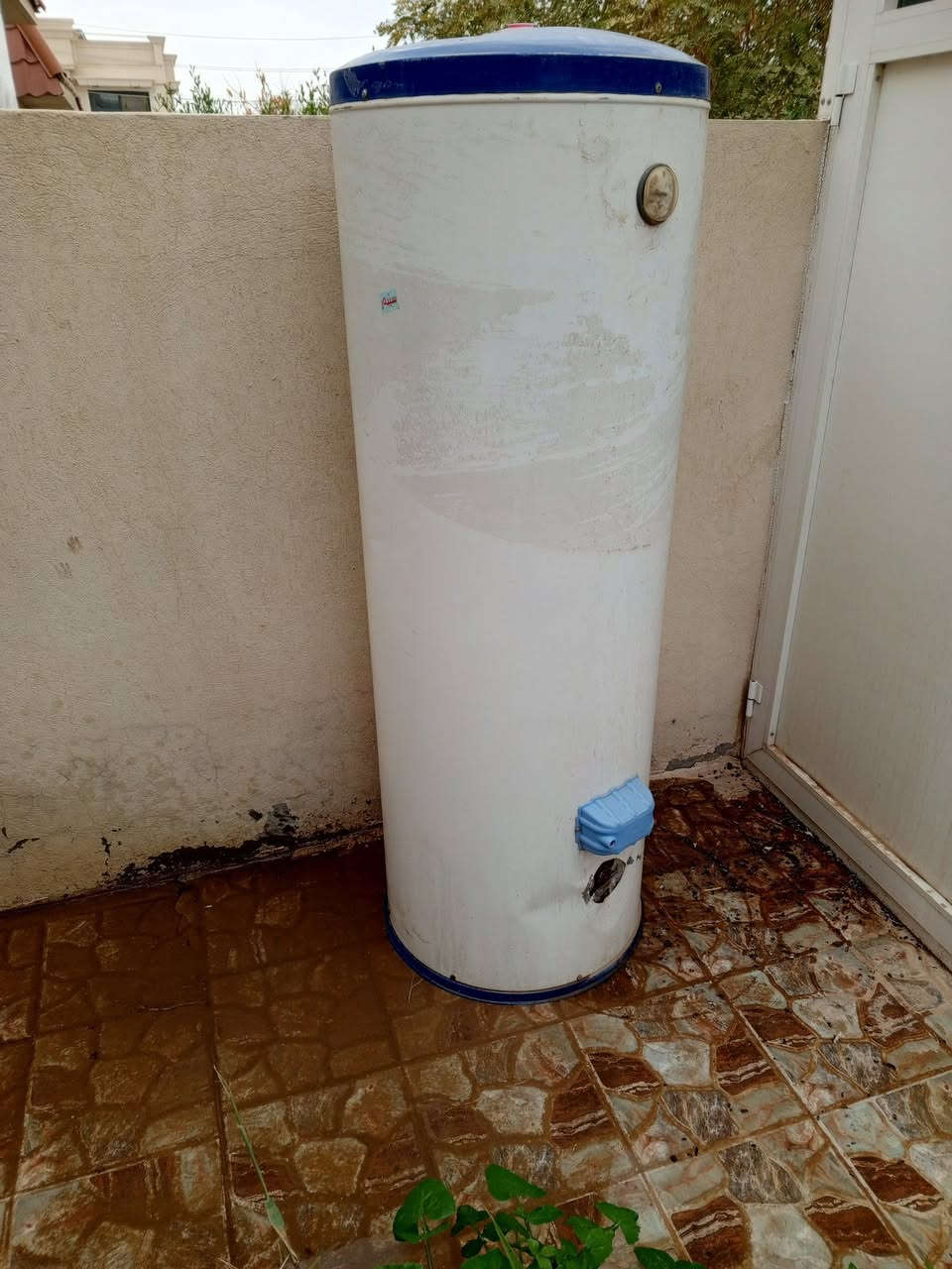 سخان حجم كلش كبير مااعرف شنو عطله بس الكشر ماله لوك جديد كلش سعره ٥٥


**إذا كنت صاحب هذا الإعلان وتريد حذفه لأي سبب، رجاءا أرسل رسالة إلى الدعم الفني**