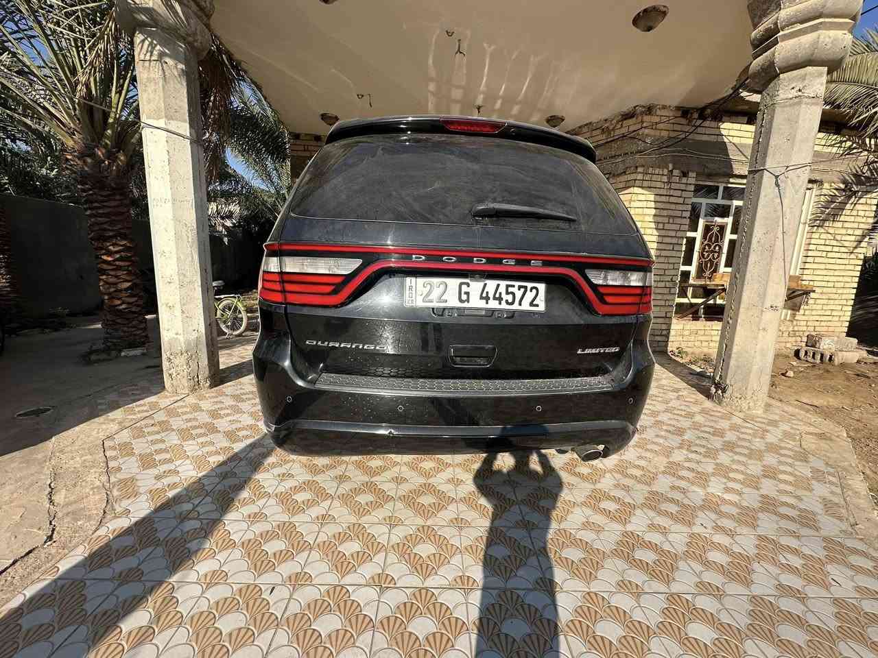 السلام عليكم عندي دورنكو موديل ٢٠١٧ سياحي رقم اربيل موجوده بالناصريه سيارة مال بيت جناي تعال وتدعيلي والله ***********
