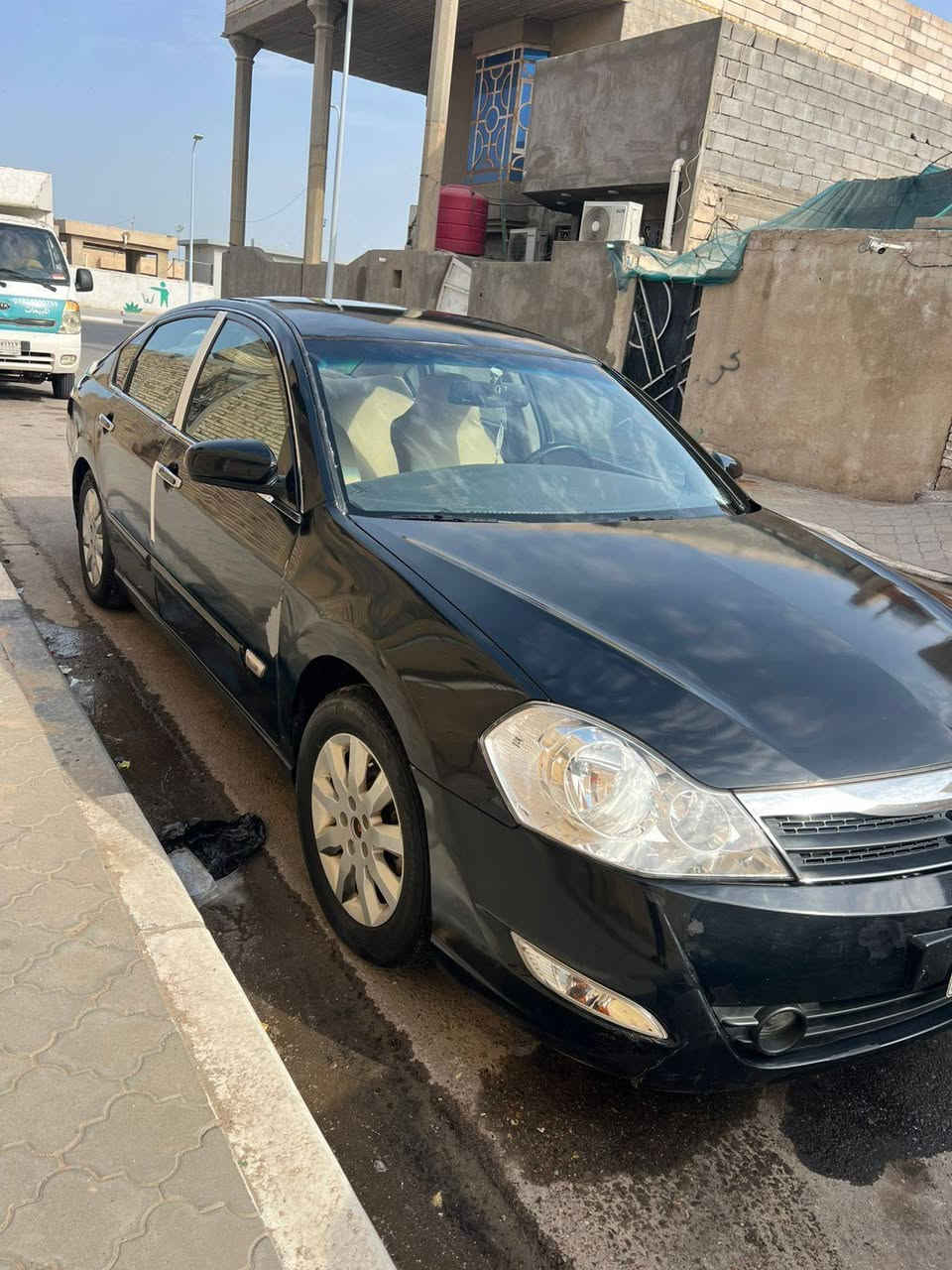 سلام عليكم ورحمة الله وبركاته
رينو سافران 4 سلندر للبيع موديل 2009 بيها ضربه جاملغ أمامي وباب صفحة العبري صبغ عام جماليه رقم كربلاء مشروع وطني السنويه  نهاية 26 السعر 57 العنوان البصره الزبير حي الخطوة 
*********** 
***********
