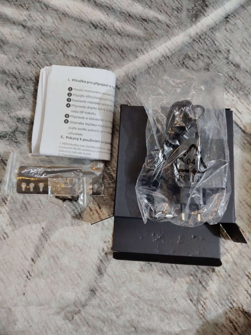 للبيع ميني بي سي (Mini PC) - جديد زيرو (مفتوح للفحص فقط) 📦 الماركة: SOYO الموديل الأحدث M4 Air.
المعالج: Intel N95 (أداء كلش سريع ومستقر، أحسن بهواية من السيليرون القديم).
الرام: 16GB (يعني تفتح ألف تبويبة وما يعلك عندك).
الهارد: 512GB SSD (سرعة صاروخ بتشغيل النظام والبرامج).
النظام: Windows 11 Pro أصلي ومفعل وجاهز للاستخدام. 
السعر 190 
مكاني بغداد وعندي توصيل


**إذا كنت صاحب هذا الإعلان وتريد حذفه لأي سبب، رجاءا أرسل رسالة إلى الدعم الفني**