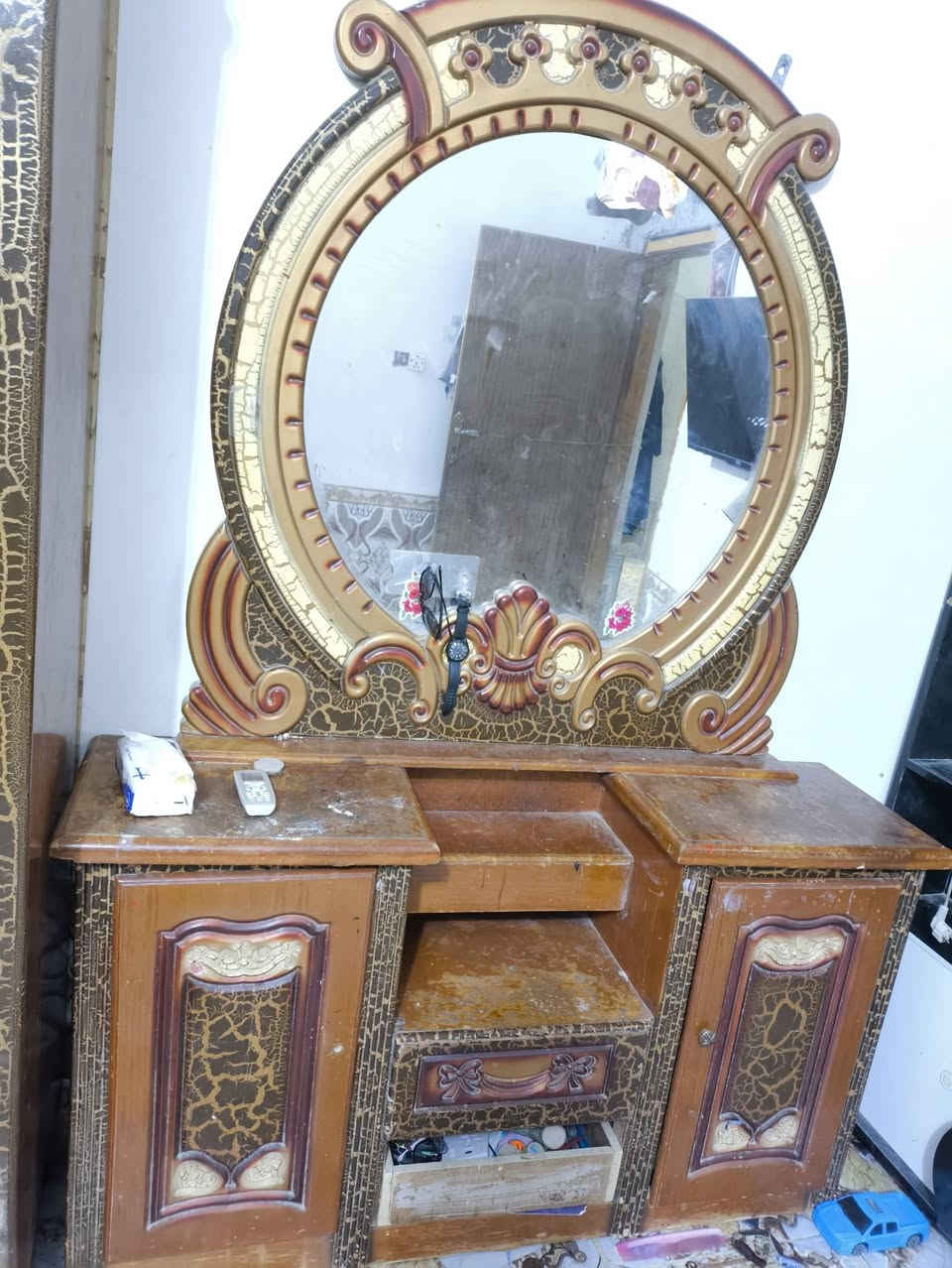 كنتور ابو 6 ومرايه للبيع السعر 200 وبيهن مجال


**إذا كنت صاحب هذا الإعلان وتريد حذفه لأي سبب، رجاءا أرسل رسالة إلى الدعم الفني**