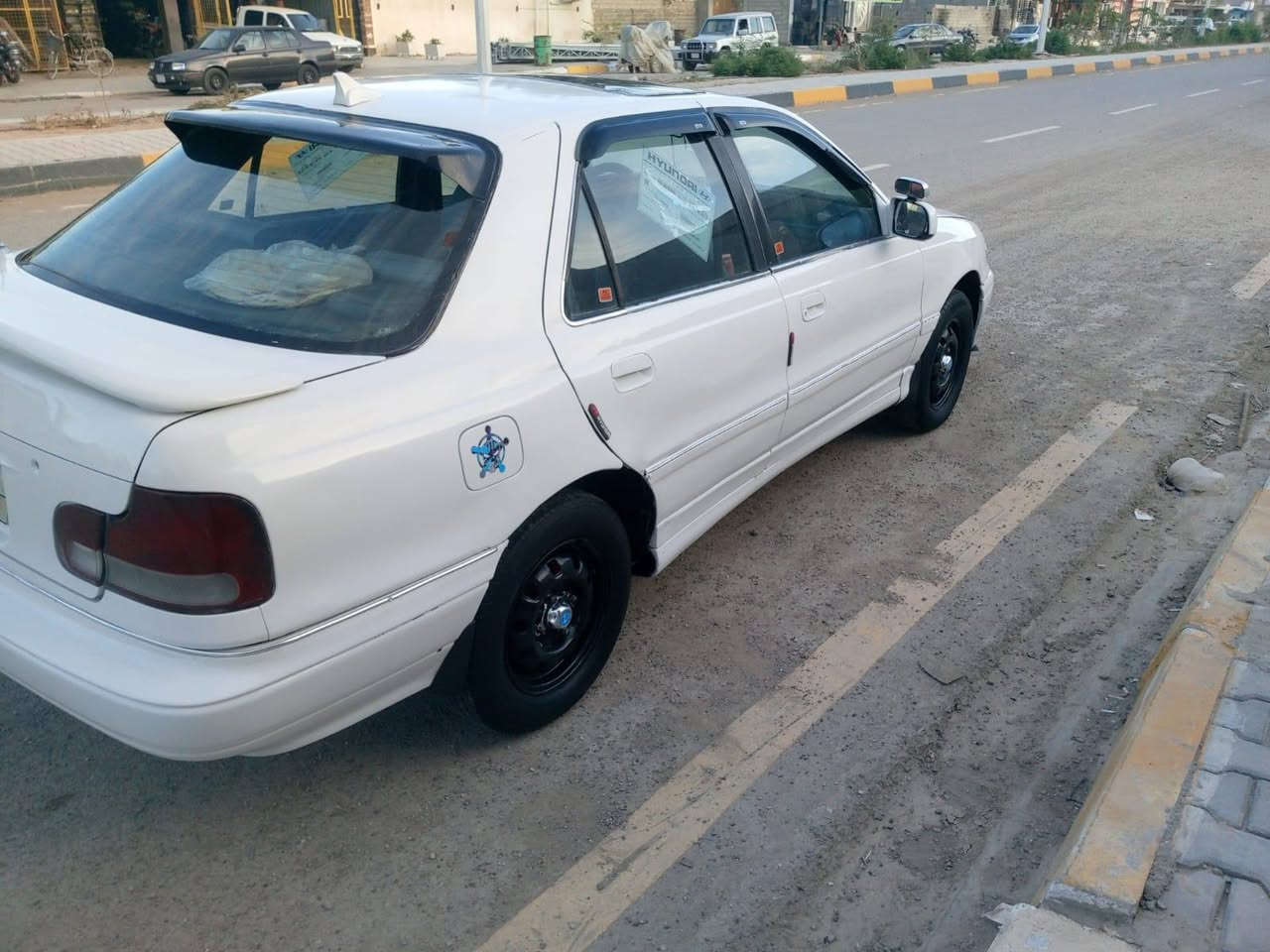 الترة دمعه رقم ديالي سنويه ٢٩. موديل 95 مصبوغه عام. محرك حاوية. كهربائيات. شغاله صدر. جديد مكان سياره تقاطع القدس. لسعر ٣٠ وبيها مجال شراي رقمي ***********
