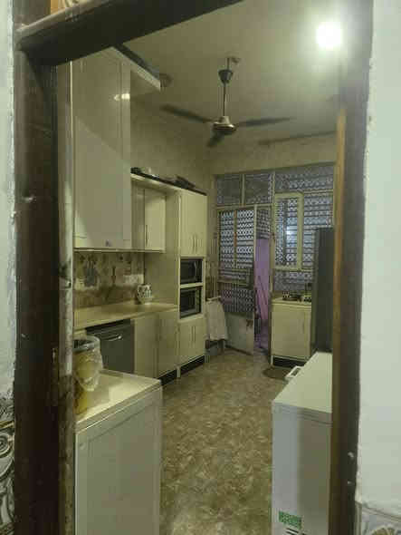 سلام عليكم من رخصت الادمن المحترم بيت للبيع 150متر طابوصرف حي الزهراء وره مدرسه جبل عامل شارع 15متر مطلوب
مبادره تدفع قسم وقسم اقصادحسب الاتفاق بيت جاهز على اخرحبايه بناء درجه اولى غرفتين صاله استقبال صحيات داخليه وخارجيه السعر110وبي مجال 
الاستفسار على الرقم ***********
***********اخوان مكلف بل نشر اتصال فقط
