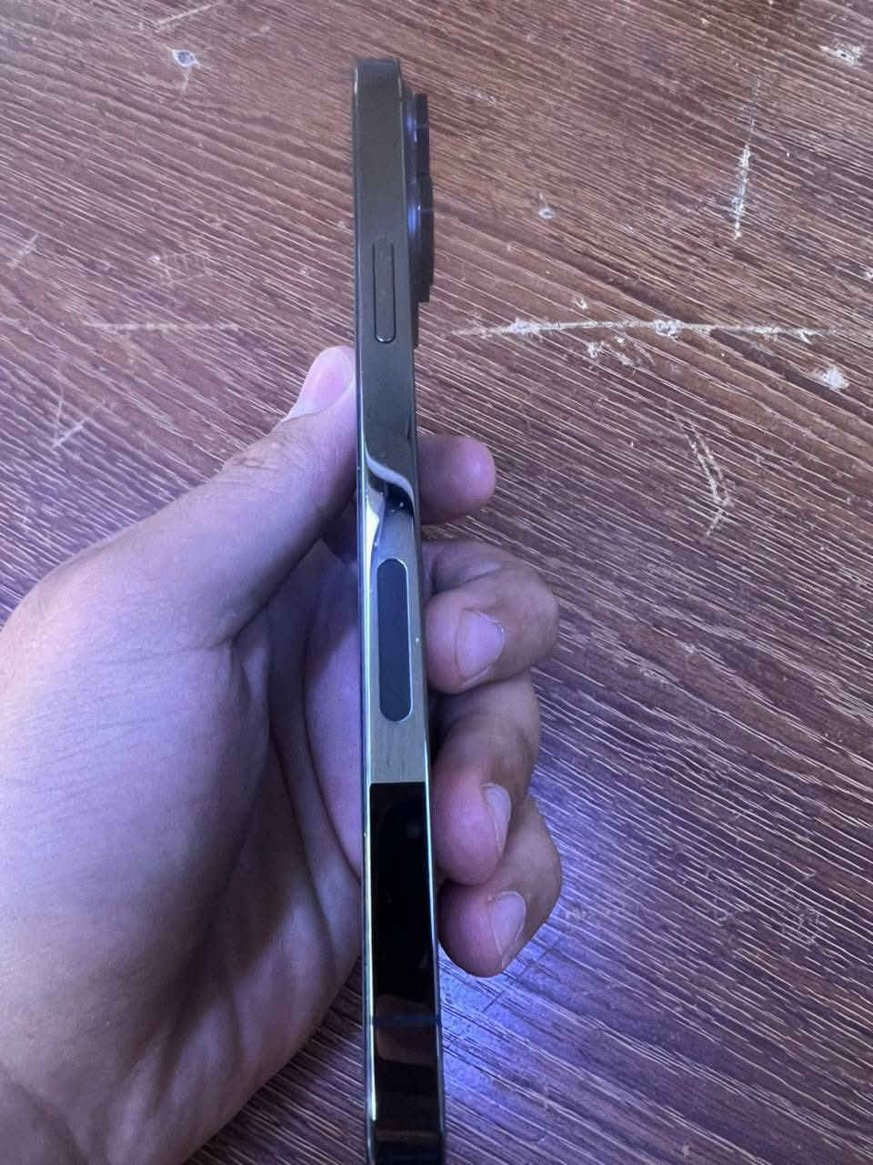 السلام عليكم
iPhone 13 Pro Max

ذاكرة256
بطارية 100 مستبدلة اصلية

كامل ملحقات كارتون مطابق

نضافة 100% زلغ واحد مابي 

جهاز كلة شغال نت فول ✅اتصال✅فيس إيدي✅كامرة ✅

مكاني كربلاء
☎️ *********** اتصال+واتساب
