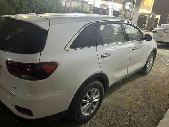 سورنتو 2020 أمريكيه رقم بغداد
مواصفاتها شاشه كامره دواره فور ويل 4تحكمات اشاير بالمري واللد الضوئي وتدفئه بالكشنات محرك 2400  السياره ماشيه 50حقيقي جديده بمعنى الكلمه ضررها(البنيد فقط الباقي كفاله عامه)للاستفسار 
***********
 ***********موجود ع واتساب
