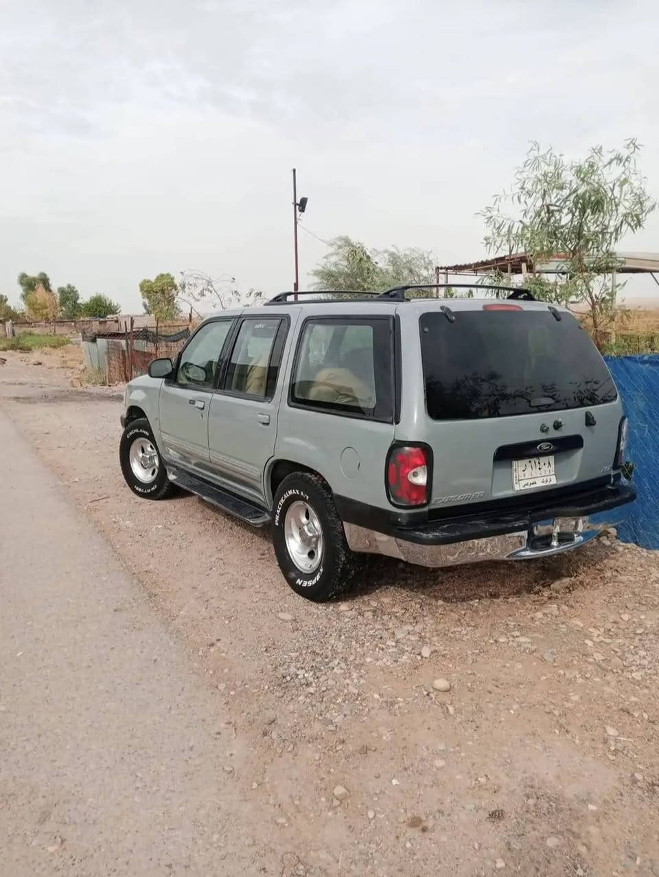 بلااااش بلاااش
فورد اكسبلور موديل 2000 

كير محرك بطة vvt  بشرط سياره مال جني ما اتعبك ان شاء الله.

 رقم كركوك مشروع وطني سنوية لغاية ٢٠٢٨
تحويل شرط

بطاقة بنزين موجود

تخم تاير جديد 

صدر مابي عيب فقط فحولة خلفية يحتاج

سقف سلايت

جام كهرباء

 ضرر شبر جاملغ خلفي (صبغ عام لون مميز للجمالية) شرط الفحص.

فقط فقط فقط
التبريد شرط نقص غاز شغال ١٠٠% تدفئة شغال

السياره بدون اعطال تراي وين ماتريد  وخير من الله صارلها سنه ونص يمي ما وكفتني بالشارع والحمدلله.

 السعر بلاش 49 بي مجال بسيط جداً

واتس آب ***********
ومتواجد عالفيس . مكاني كركوك كركوك, العراق
