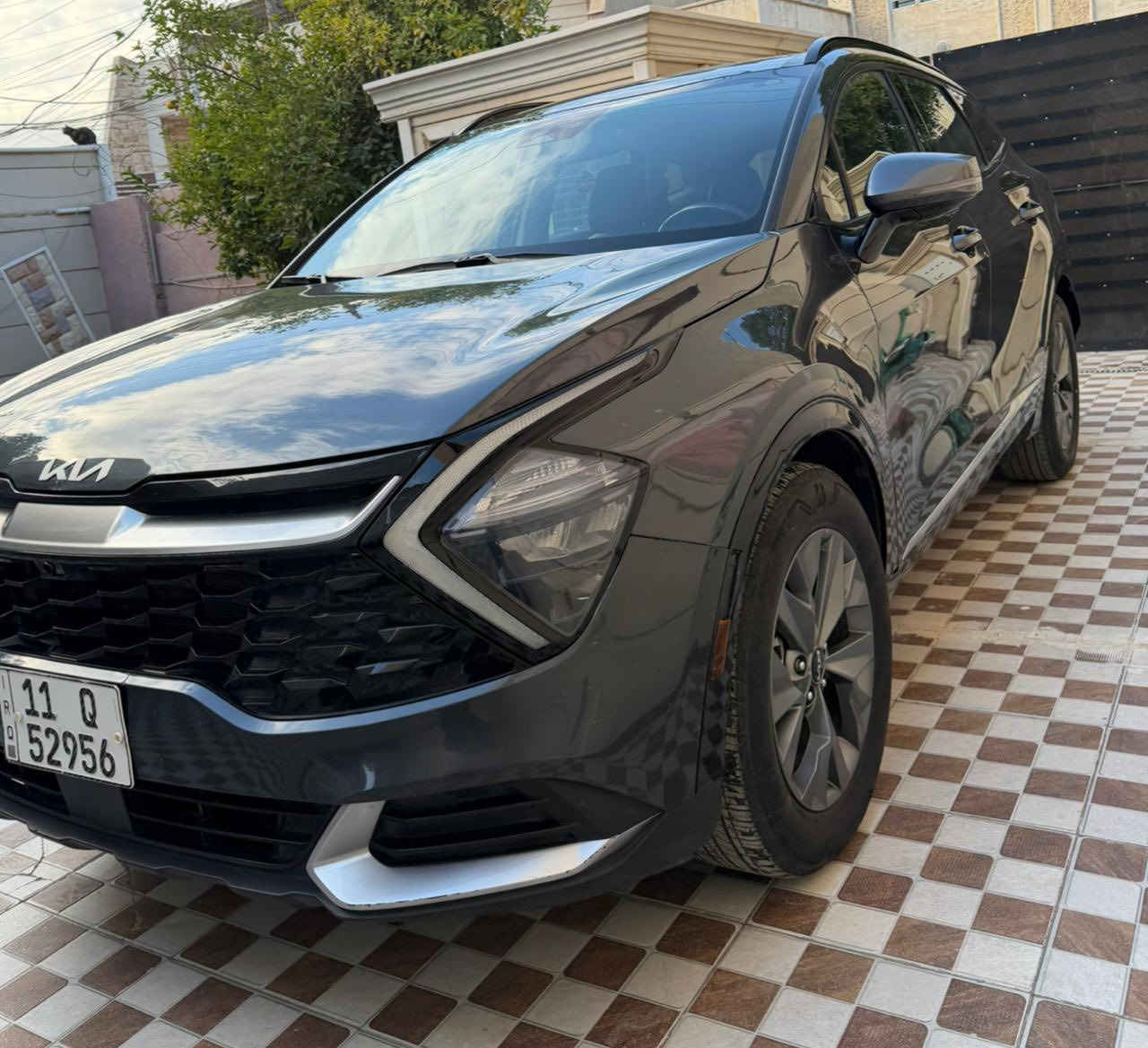 السلام عليكم 
سبورتج SX فول للاخير 
بنوراما
كشنات جلد تدفئة
جنطة كهرباء 
بصمة تشغيل 
فور ويل
محرك 2500 
كامرا خلفية 360
رادار امامي خلفي جانبي 
اوتو بارك 
كشتات شحن USB
تخم تاير جديد 
حادث دعامية امامية فقط
كفالة شاصي لغد تبديل صبغ  
بارد فقط جداً قليل 
رقم بغداد تحويل مباشر 
صور الحادث بالمنشور 
السونار بالمنشور 
العنوان بغداد حي اور
السعر 215 وبيها مجال 
للاستفسار الاتصال على 
***********
