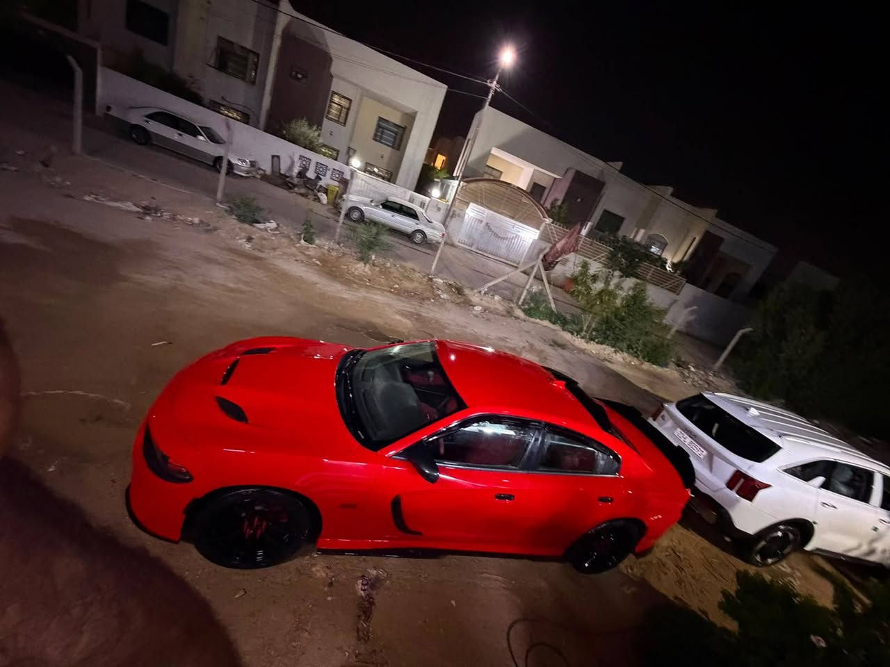 جارجر 19 وارد مريكي محرك 5700هيمي حادثه جاملق راجع عل بار ولبنيد بدل جماليه اليريد اصوره إلى فيدو لن ماعرف بيهن استوني جانهين وبسمي استوني حولته رقم بغداد سكني نجف سعر 225 سياره كلش نضيفه استوني مسويله ادامه كامله من تبريد من تايرات من لايتات من مكينه من كلشي استوني صارف عليه 25ورقه يعني تاخذ جاهزه رقم ***********
