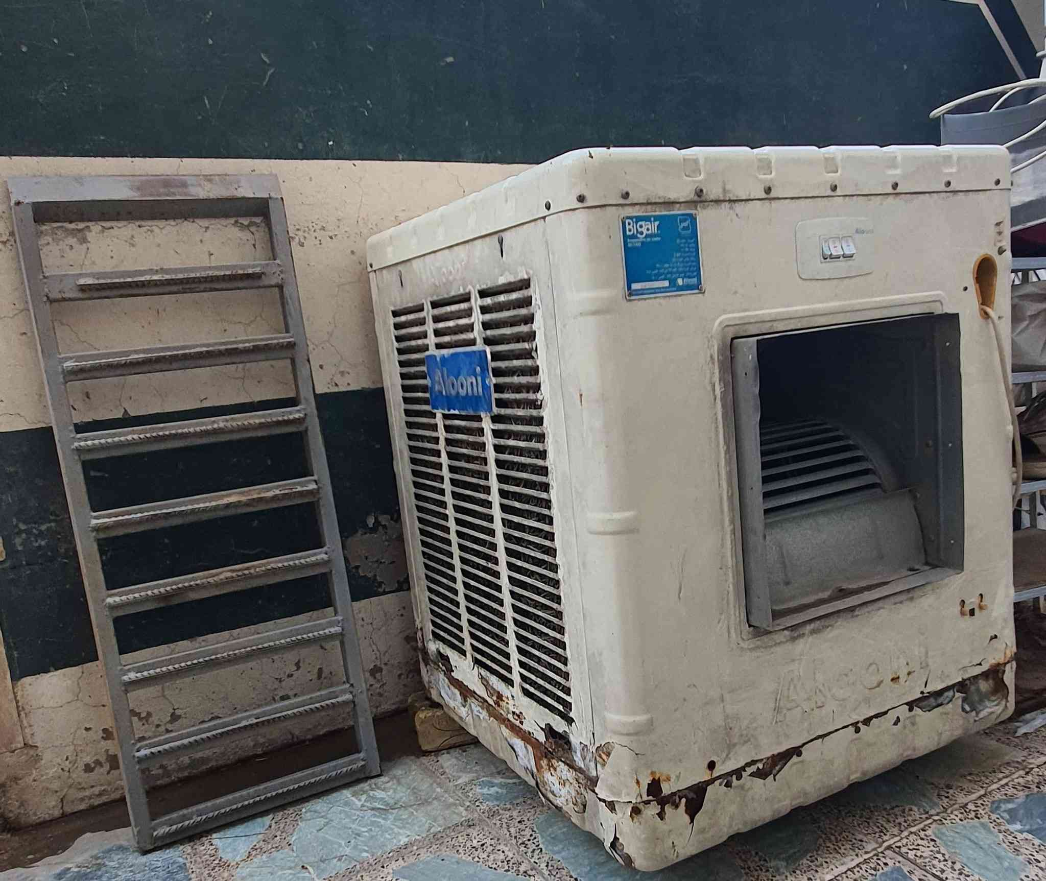 المكان الحرية ساحة عدن
سبلت طن ونص نوع ميديا شغال حار بارد سعره 250 الف
مبردة ايرانية اكبر حجم الفين ونص سعرها 75 الف
مغسلة زجاجية 25الف


**إذا كنت صاحب هذا الإعلان وتريد حذفه لأي سبب، رجاءا أرسل رسالة إلى الدعم الفني**