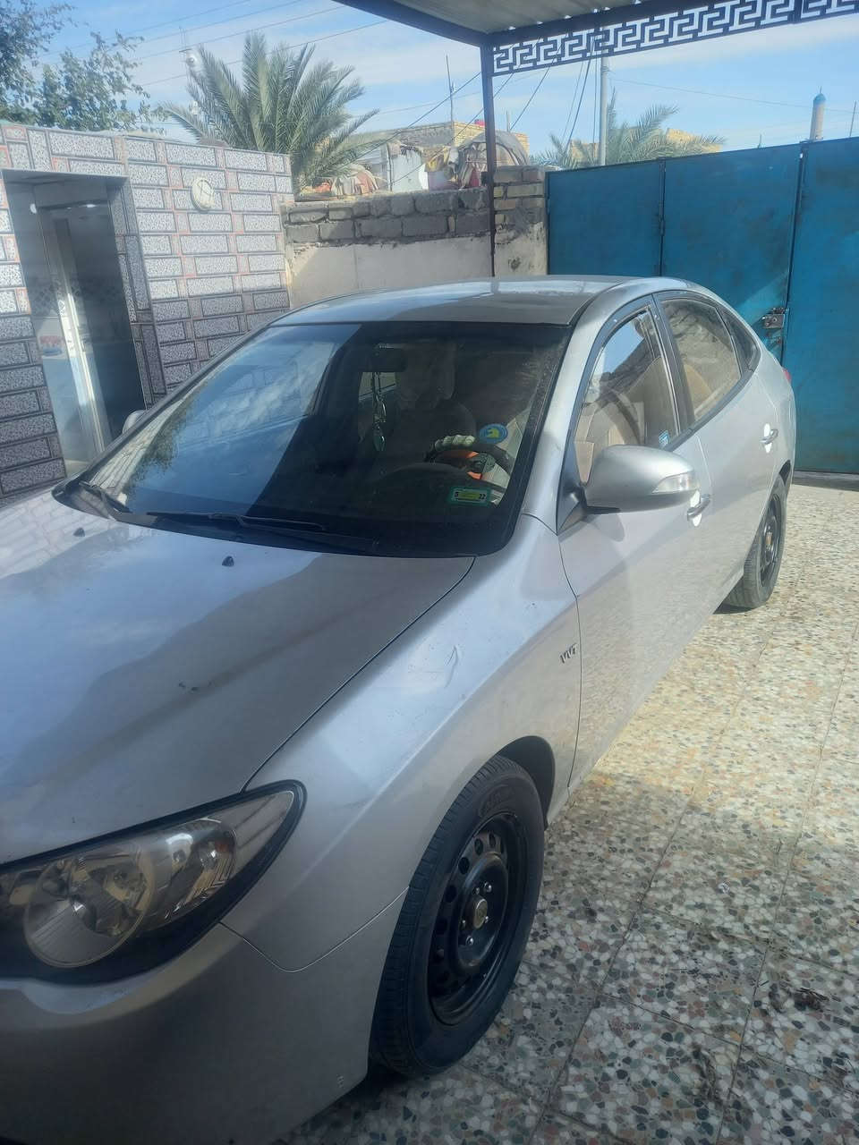 النترا متومه نضيفه مكان ميسان ***********
