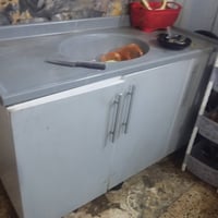 كاونتر • كرسي • نضيف كلش
