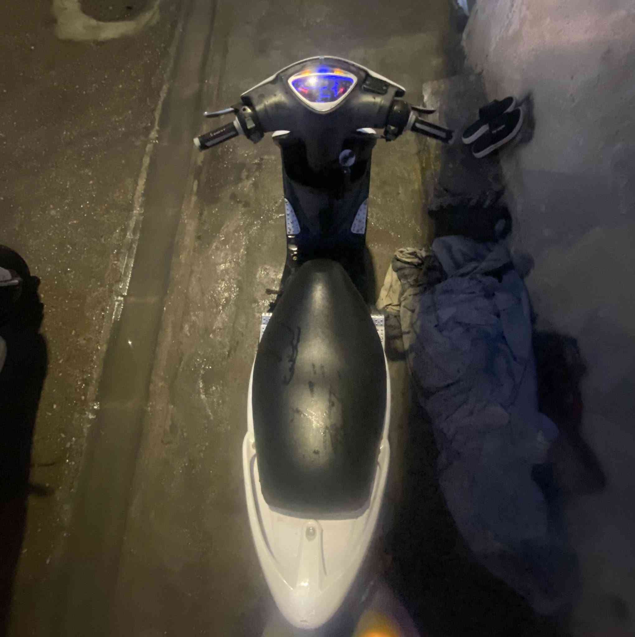 السلام عليكم دراجة ماكس للبيع كفالة عامة سعر 700وبيهة مجال بسيط مكان ديالى بعقوبة


**إذا كنت صاحب هذا الإعلان وتريد حذفه لأي سبب، رجاءا أرسل رسالة إلى الدعم الفني**