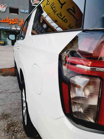 2023 CHEVROLET SUBURBAN كفاله عامه كلين تايتل
ملاحظه :-  ✅ السياره موجوده في بغداد ✅

ملاحظه السياره رقم اربيل بااسمي 

سعة المحرك:- V8 5.3 بانزين 
المسافة المقطوعه :- mi 55315 
اللون :- ابيض            
الموديل:- 2023
عدد المقاعد :- 7 مقاعد 
مواصفات السيارة :- PREMIER

الاضافات#👇👇
 شاشه كبيره 
فرش جلد اسود 
كراسي كهرباء
ويل 20 أنش   
كامره 
تحكم سرعه
تحكم مسجل في الطاره
حساس تجاوز
حساس خلفي
باب خلفي كهرباء
صاجات
هاند بريك كهرباء 
حمالة سقف
كراسي منفصل  
كراسي مدفيه 
تشغيل عن بعد
مغلفه نانو والداخل دوشمه عامه جاهزه للعمل 

والمزيد من الاضافات في عالم SUBURBAN

                🔥🔥🔥 كلين تايتل 🔥🔥🔥

للاتصال ***********

