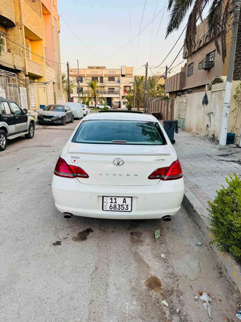 السلام عليكم
افلون 2009 خليجي فول مواصفات 
مصبوغة عام حادث  چاملغ امامي ايسر وجاملغ خلفي ايمن 
رقم بغداد مشروع وطني
گير مكينة تبريد كلشي شغال 
السعر 90$وبيها مجال حگ الجية مكاني بغداد
للاتصال ‭***********‬
