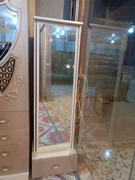 يا الله سلام عليكم غرفه تركي صلي 9قطع ام الملحق غرف اخت الجديد العنوان ميسان حي العامل قرب صيدليه ومجمع الشاكرين رقم الهاتف *********** وبي واتساب سعر خاص عمارة
