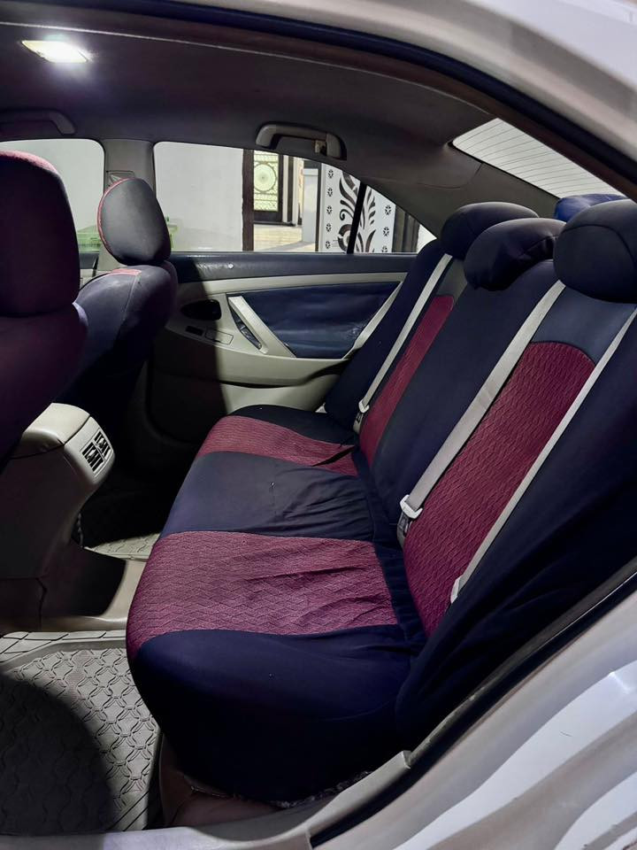 كامري موديل 2009خليجي مكفوله من الصبغ ماعدا باب السايق والخلفي تكحيل خفيف والسياره بيه ملاحظات بسيطه  سياره ماشاءالله محرك وكير خير من الله مكفولات السعر 110$المكان الفلوجه.‭0777 949 0333‬
