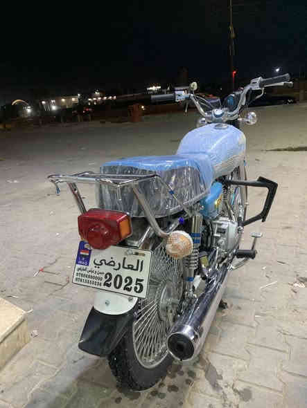 سلام. عليكم .اربعه كير نامه برو غطاس. مديل2025. لون سمأي دراجه سنويه مرقمه وجهزه ماذب عليه ربع .لايت زنون مال سياره. قوي درع امامي تايرت. جدد. داراجه. مفوله من. كل نواحي كزوز. نجمه .وعندي كزوزه. لبلادي هم.  اطيكيهن:::سعر مليون و550 رقم *********** متواجد وتساب ورقم ومسنجر.
