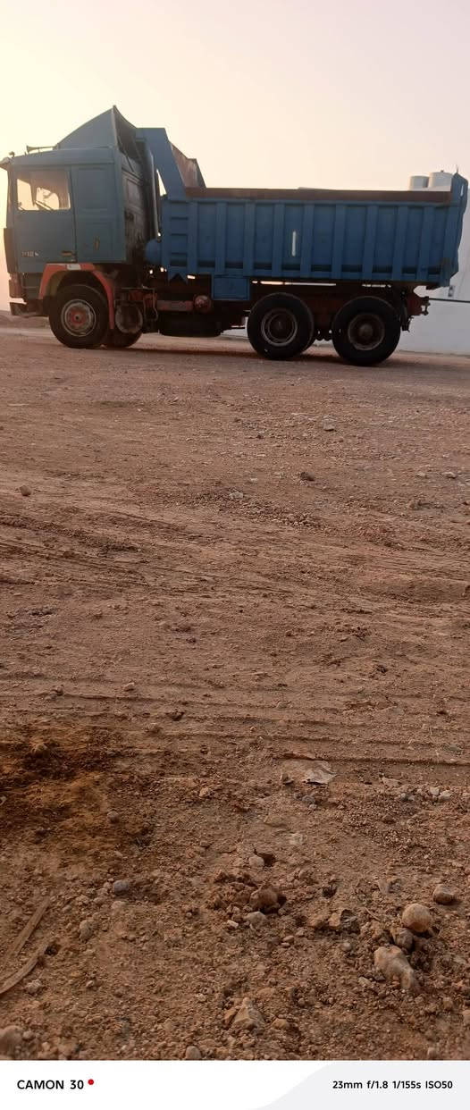 فالفو للبيع يف12 موديل 91 سنويه جديد من جوه شغل تفاصيل خاص رقم هاتف بي واتساب ***********.  ***********
