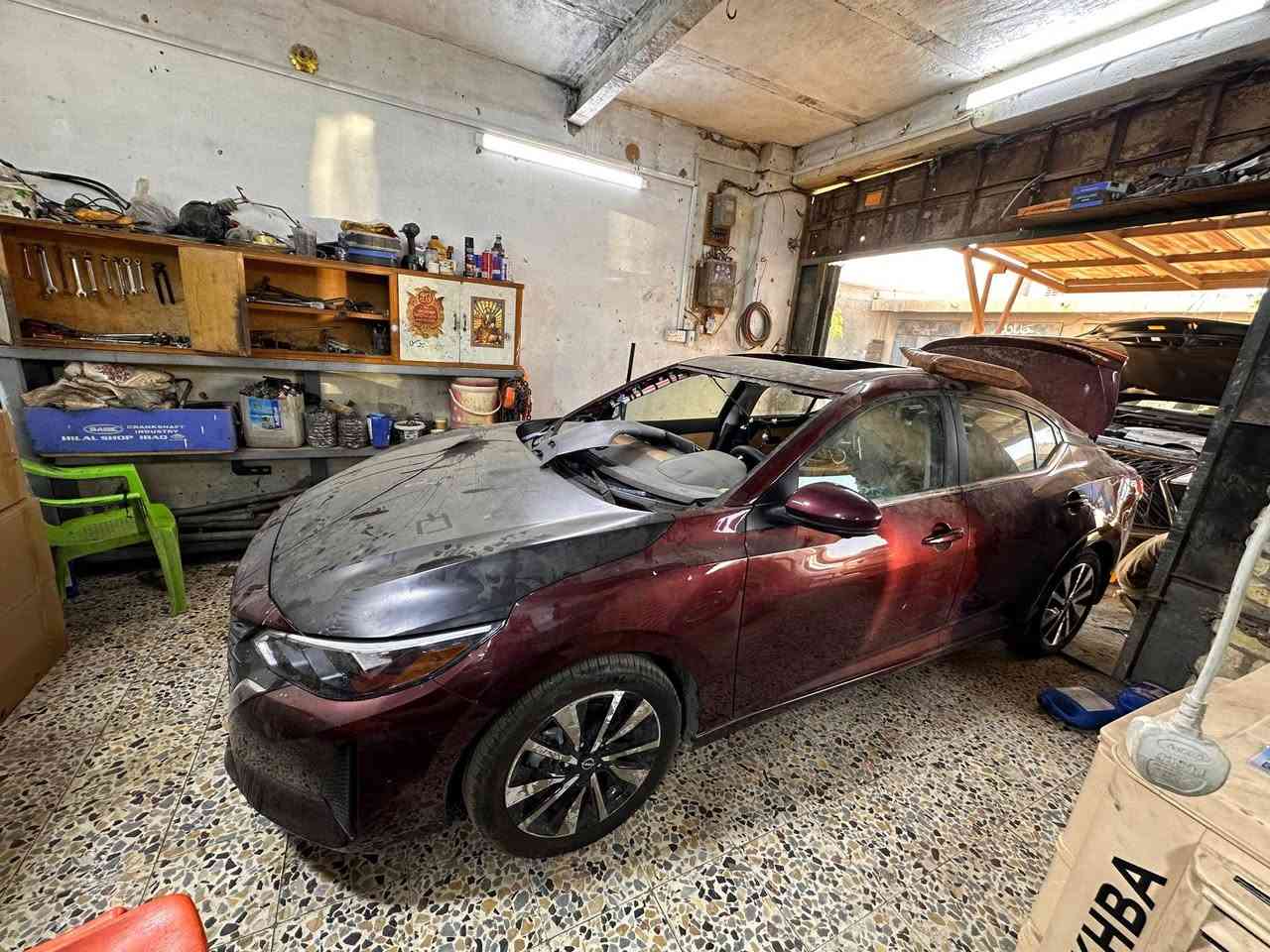 نيسان سنترا ٢٠٢٤ sv+  اعلى مواصفات
حادثه مثل ما موضح
جاملغ بارد راجع
بونيد مبدل ومصبوغ
٣٠سم من الكصه الاماميه مصبوغه وحار راجعه
بيه شخوط قليله
 رقم معوقين ميسان  
مكان السياره ميسان
تاريخ الدخول ٢٠٢٤/٨/٢٠
ماشيه خارج االعراق٧٠٠يعني الف ما واصله 
داخل العراق ٣٦الف وقابل للزياده
بعد ٣سنوات ونص تصير حره
رقم ***********
