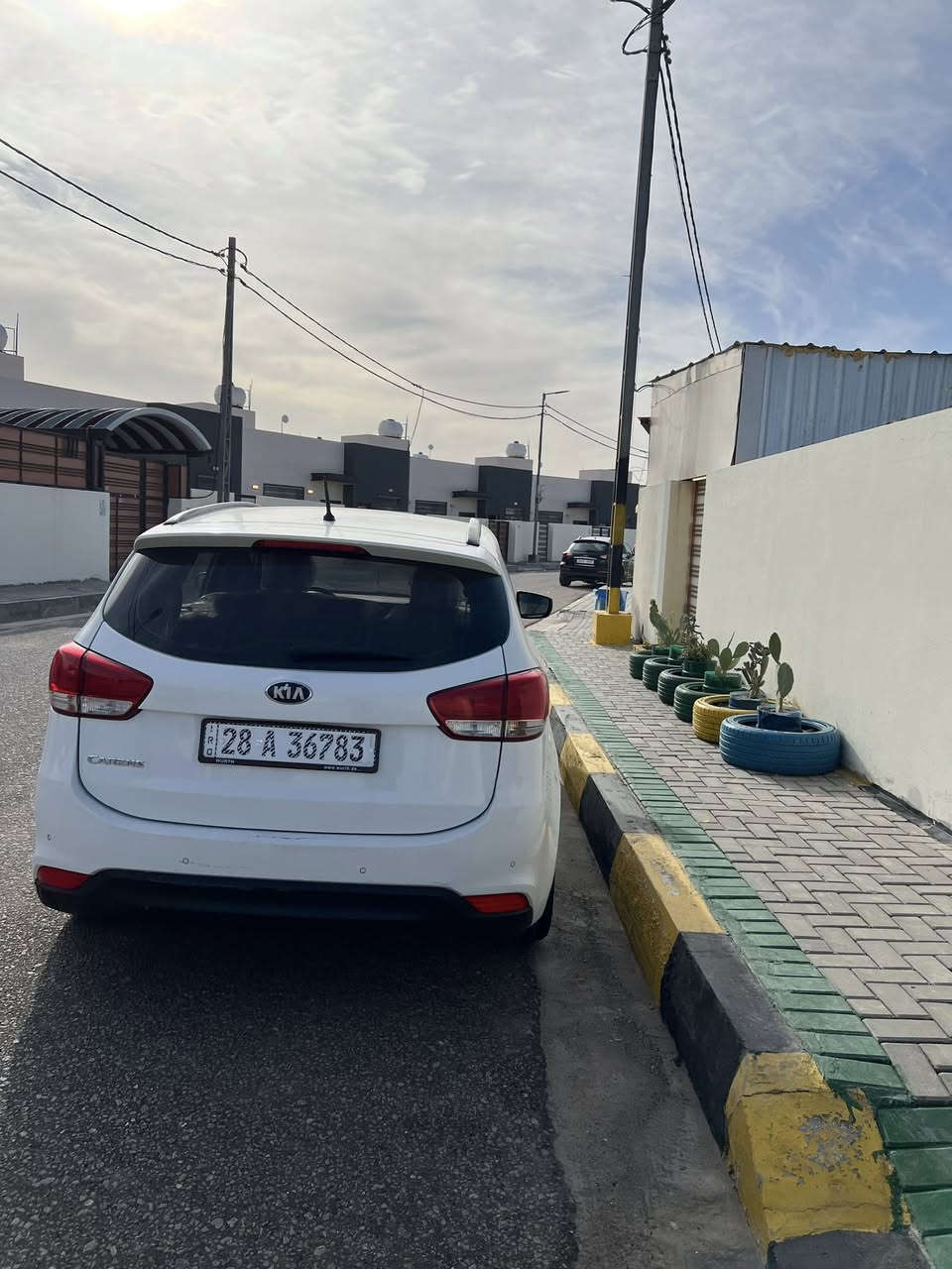 السلام عليكم

كيا كارنز
للبيع  مديل 2014 رقم وسنويه جديده نجف باسمي  سبعه راكب خليجي ماشيه 168 الف وقابله  للزياده  مكينه 2000 دوش مكفوله من وصبغ وتبديل تخم تاير جديد باتري جديد حداديه جديده دواخل كلش جديده متصرف عليه 1000 دينار جاهزه مجهزه من كلشي السعر 140وبي  مجال مكان السياره نجف استفسار اتصل *********** او خاص
