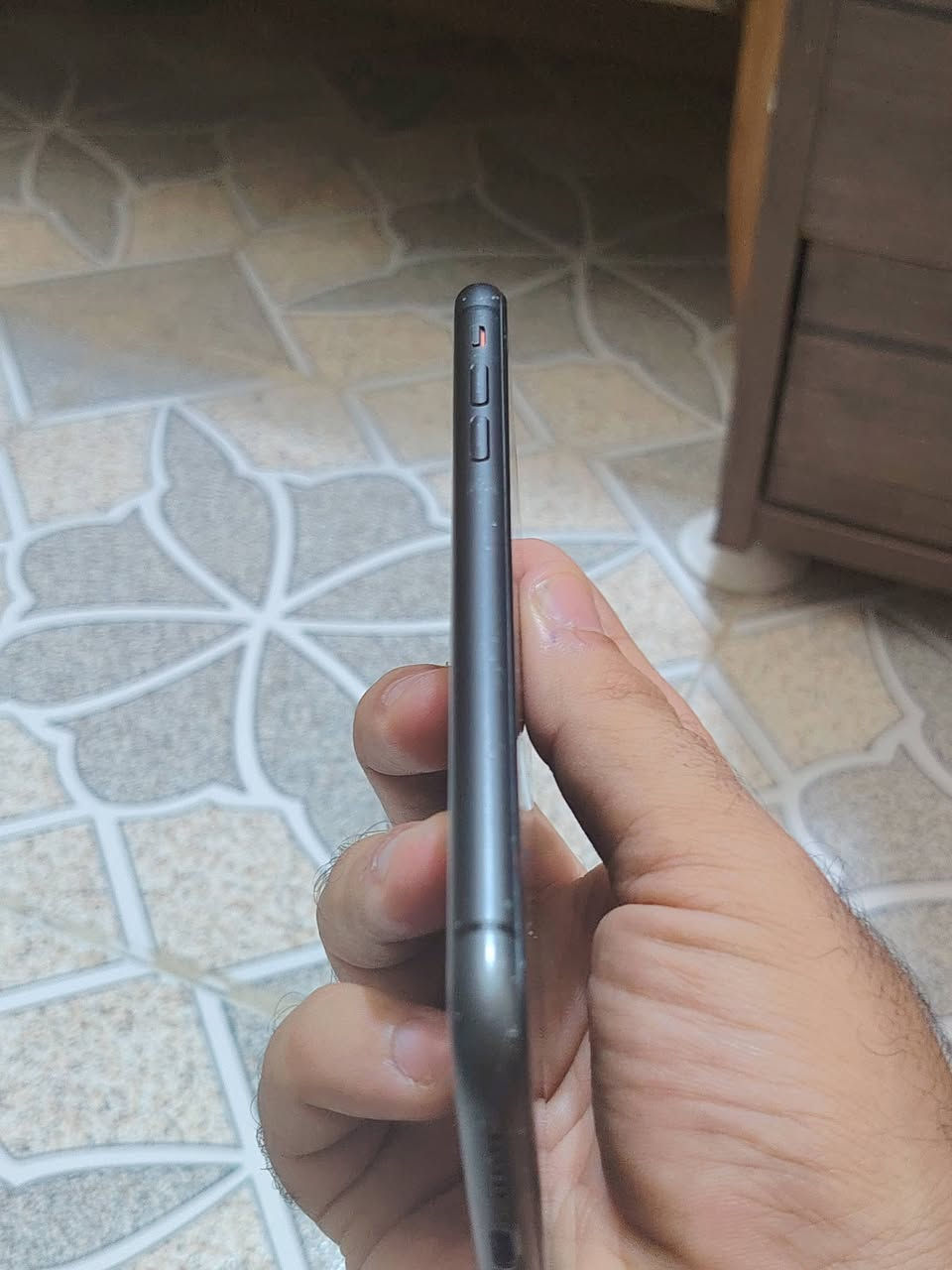 ايفون 11عادي  فطر بلشاشه مثل ماواضح بلصوره  ماداخل تصليح
***********
200الف
