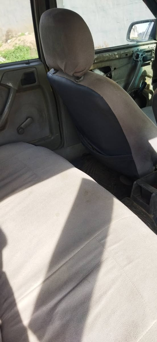 سياره نوع فكتره حجم 16 بسمي شرط التحويل السعر 30ورقة
رقم الهاتف ***********
