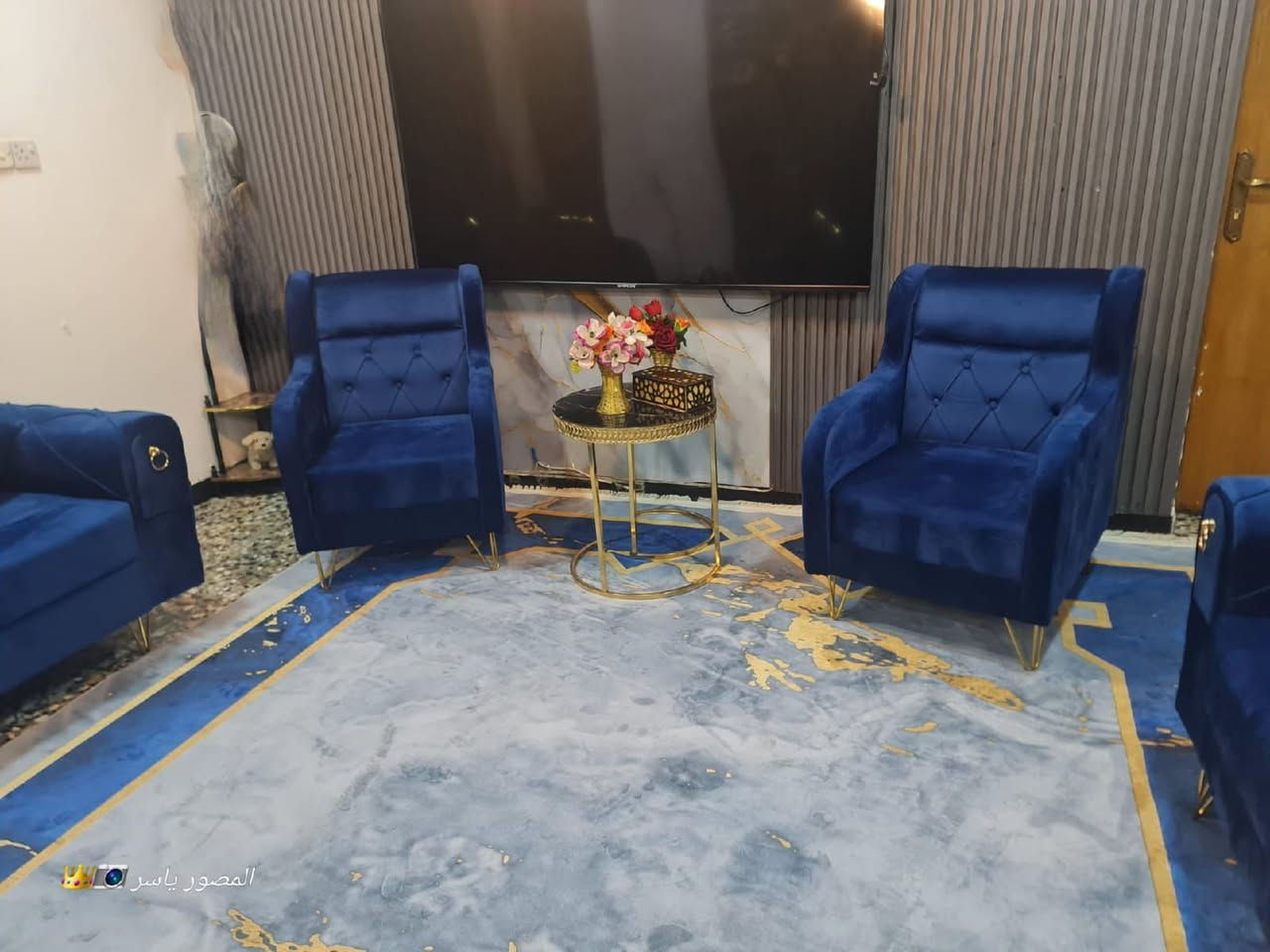 تخم 10 مقاعد جديد ما مستخدم
سعره 250 وبي مجال لبياع 
يوجد توصيل بكروه ب واتساب
***********
