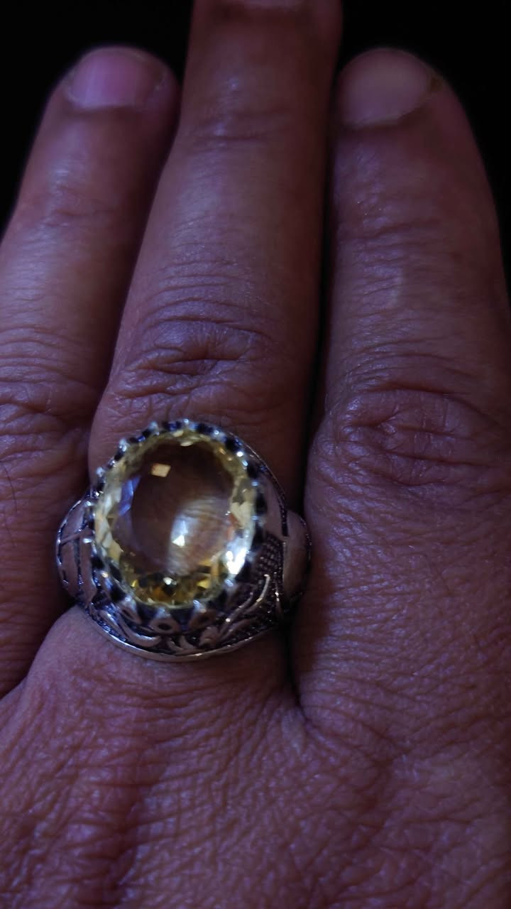 سترين افريقي السعر 45الف العنوان بغداد زعفرانية فضه 925الهاتف *********** بغداد, العراق
