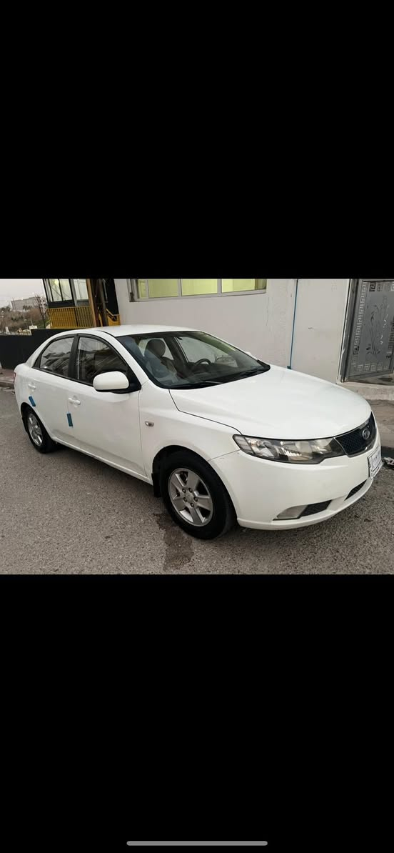 سیراتۆ ٢٠١٠ 
براوە براوە 
گیرو مەکینە بەشەرت
تەبرید لە جێ خۆیا ئیشەکات بە شەرت 
ئیکۆیە 
کارەبای هەمو گیانی بەشەرت 
شوین سلیمانی
گۆرینەوەش بە ئاڤانتی ئەکەین 
***********
*********** 
٤٧ گەڵا
