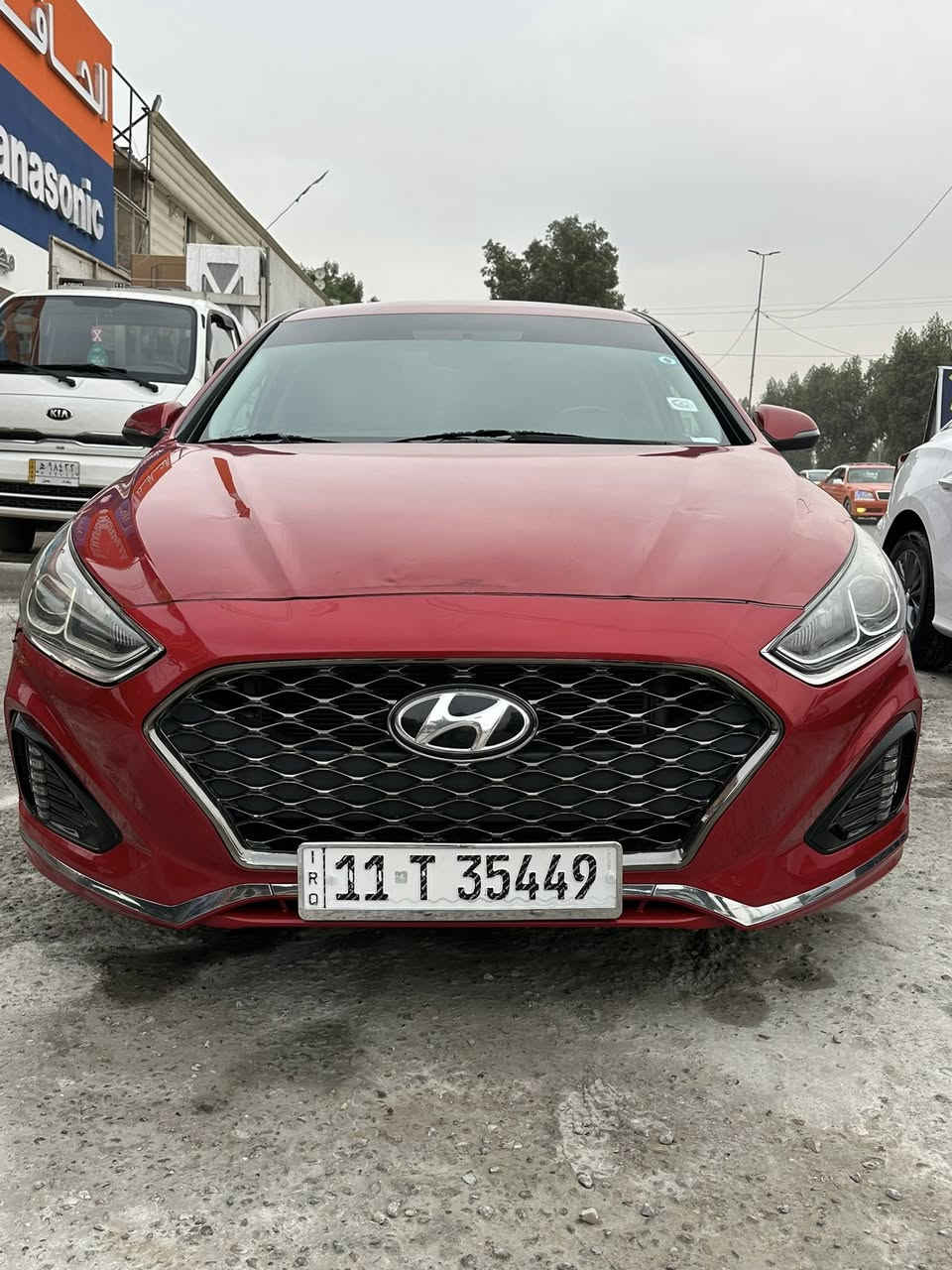 سلام عليكم 
للبيع هونداي سوناتا 2019 
اللون أحمر
رقم و سنوية و هزة جدد 
بأسمي السياره
المواصفات:-
بصمة تشغيل
تبريد قطعتين
تبريد بيانو
تدفئة كشنات
تدفئة ستيرن
رادارات جانيه (نقطة عمياء)
شحن وايرلس
صندوق ذكي
محرك 2400 GDI
المسافة المقطوعة 61 الف ميل فقط
السياره كلش حلوه و نظيفة 
دوشمة تلبيس شغل درجة أولى ممبينة تلبيس
غلاف ستيرن خياطة
بخصوص حادث السياره حادثهه قبق الجنطة مبدل و طرف جاملغ الأيمن
السعر 142 مع المجال
مكان السيارة نجف
تفاصيل اكثر  خاص موجود و واتسآب
***********
