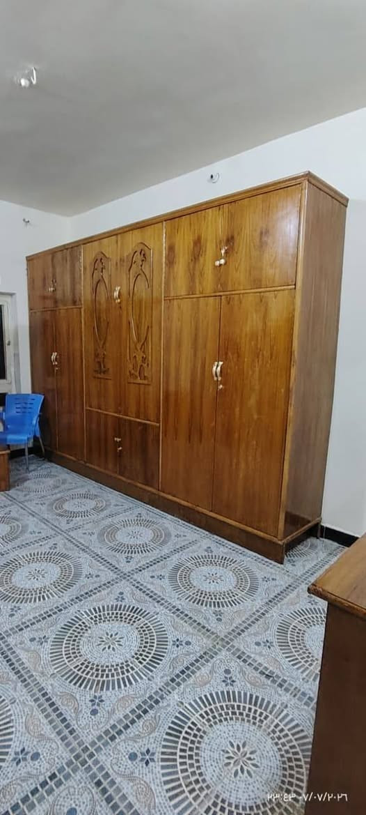 السلام عليكم اليريد تصليح اخشاب أو صبغ غرفه صاج أو ابيض بوب كافت تصليح وصبغ الخشاب بخدمتكم وين مجان اشتغل وسعار مناسبه شغلي موقعي بلبيوت وين مجان بخدمتكم والتزام بلمواعيد رجال اريد اعيش عل باب الله وين يصير رزق اروح اشتغل *********** وتساب
