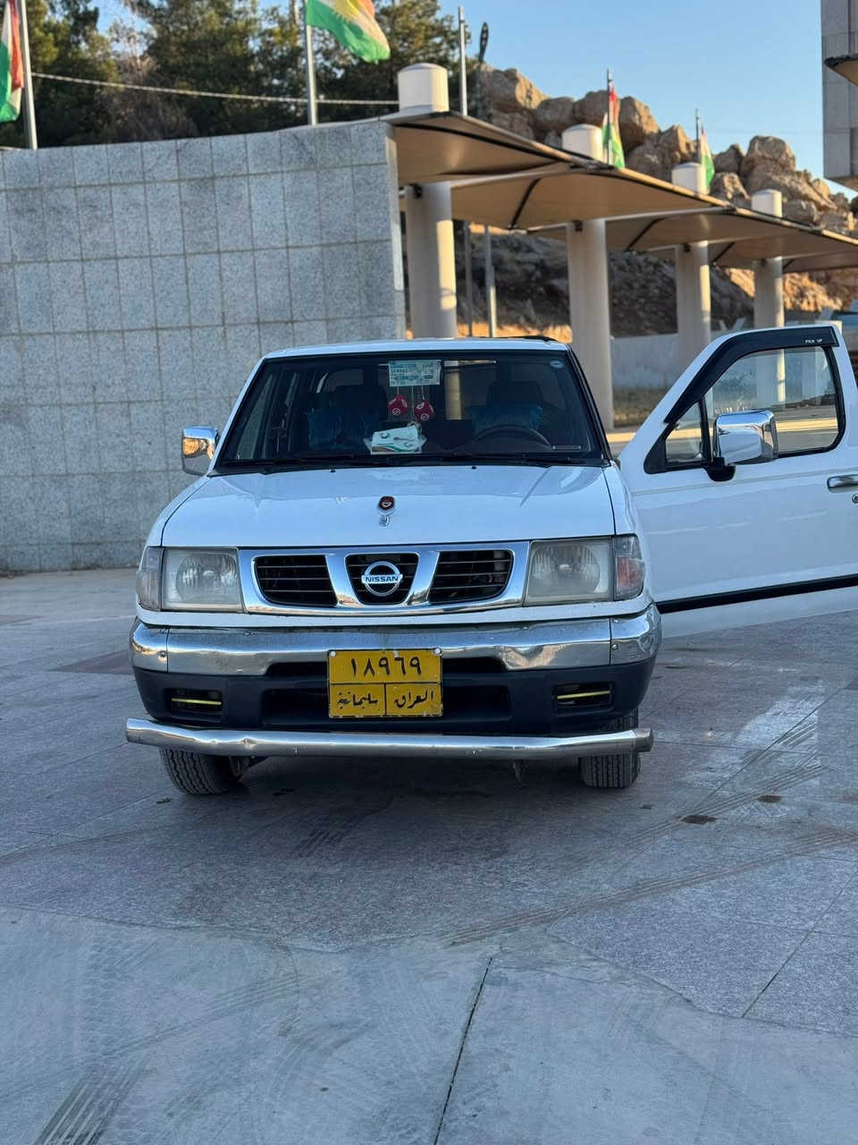 سلام عليكم
ئەدمین❤️

نیسان پیکاپ

مۆدێل 2002 ئیسترات خاس

ناو سور

بەخ

جام کارەبا

تەبرید لەسەر سویچ

بۆیاخ هەردوو چەمەرەی پێشەوە بۆیاغە قنجێکی بچوکی هەیە

توند و تۆڵی بەشەرت 

گێڕ مەکینە ئەکسل بەشەرت 

ڕەقەم سلێمانی تا 2027 نوێیە

نرخ 110$ مەجالێکی کەم
***********
