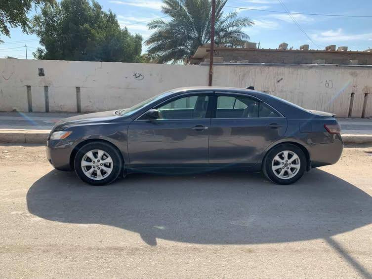 السلام عليكم كامري موديل٢٠٠٨ LE وارد امريكي حادث جاملغ ايسر مصبوغه عام الجماليه السياره أحله من الصور  خير من الله مكينه شاده جديده وكير بحاله جيده   جدا كهربائات كله شغاله  حداديه خير من اللهه
للبيع او مراوس حسب القناعه 
بغداد المحموديه 
السعر 85$وبيه مجال حك الجيه
للاستفسار ***********واتساب
***********
