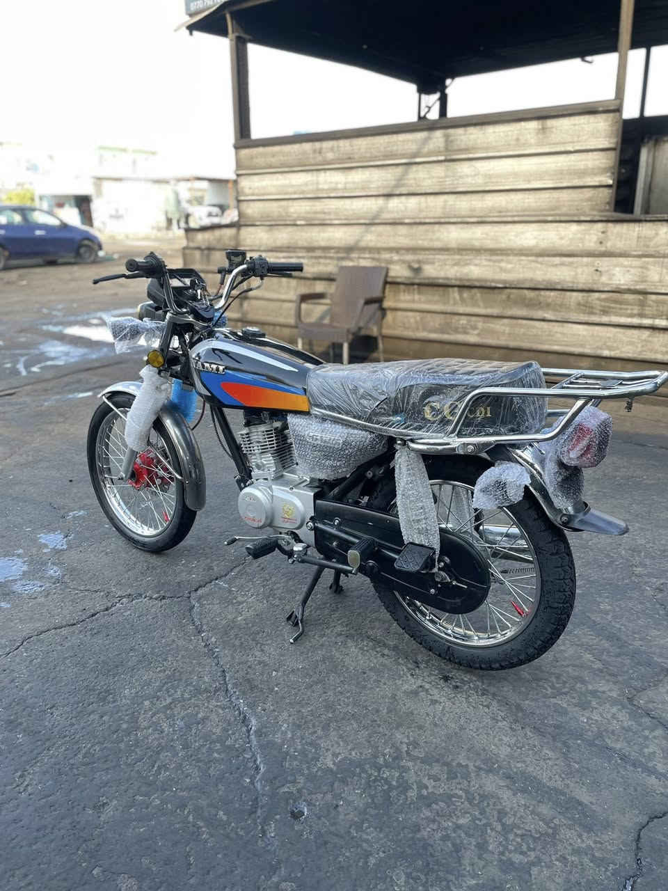 درجه تايكر موديل ٢٣ درجه معمره برغي برغي شالصي موديل٢٣ درجه نضيفه فول نصبه شلعه فول  سعره550 بي مجال لشراي شي قليل شاري يجي خاص او مروسه وياه سونك ٢٣ هم عادي


**إذا كنت صاحب هذا الإعلان وتريد حذفه لأي سبب، رجاءا أرسل رسالة إلى الدعم الفني**