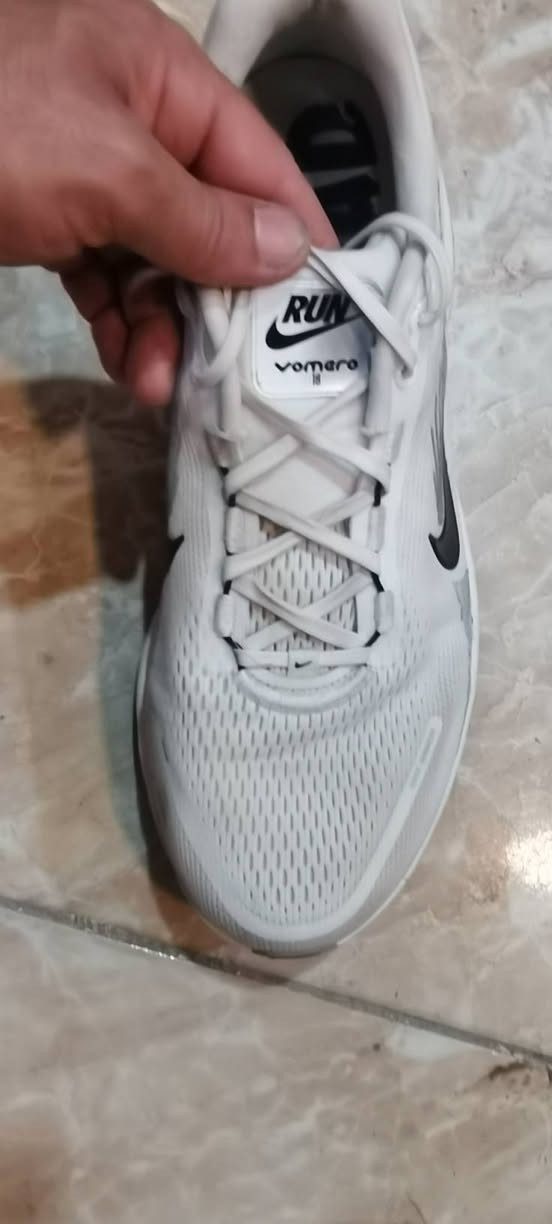 Nike Run vomaro 18
قياس 47.5 موديل 2024
طول قدم 31
باله اروبيه اورجنال نضيف توصیل مجاني


**إذا كنت صاحب هذا الإعلان وتريد حذفه لأي سبب، رجاءا أرسل رسالة إلى الدعم الفني**