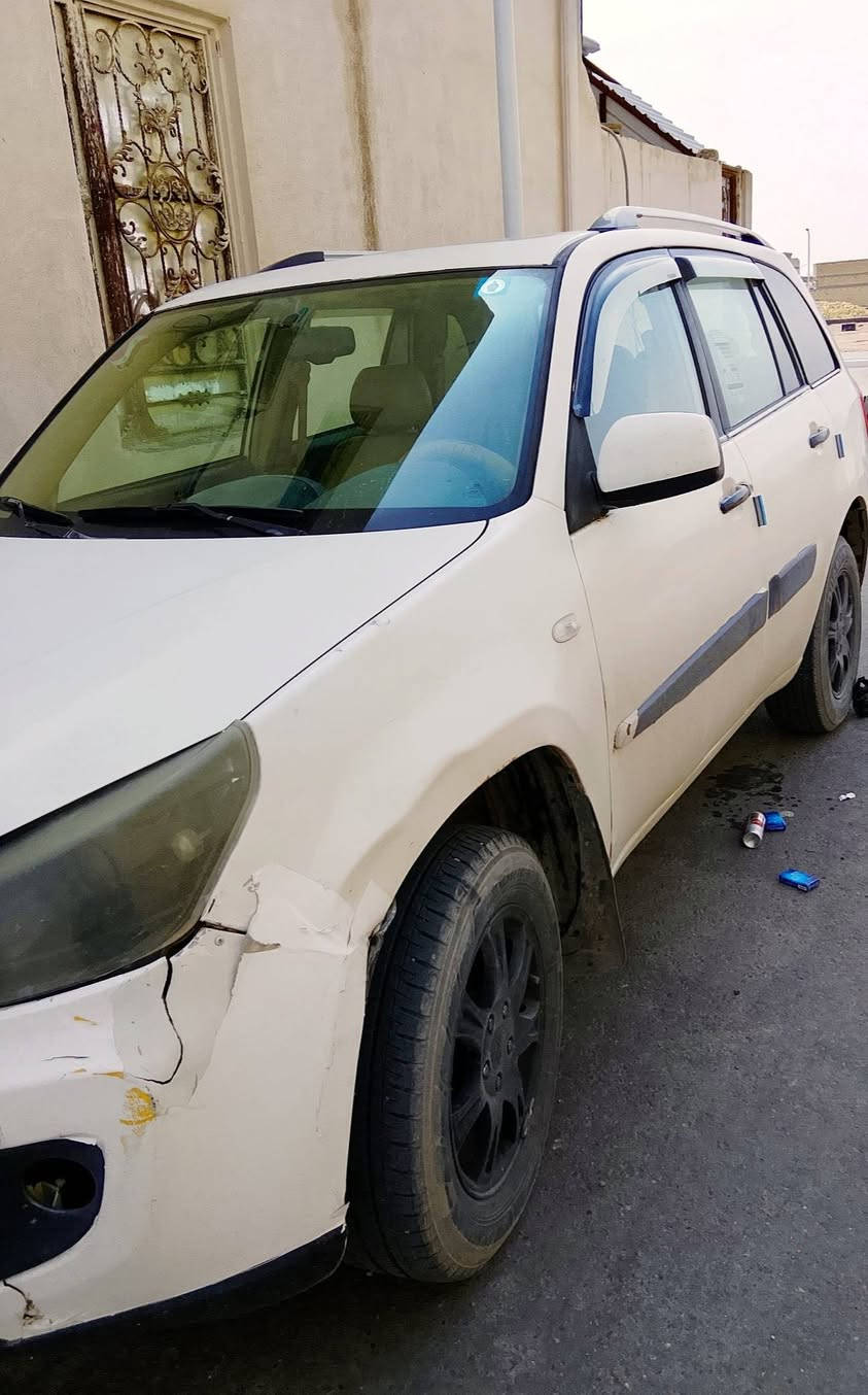 السلام عليكم
شيري تيكو 2013
رقم بصره تحويل  مباشر
رقم جديد وهزه جديده
 كير ومحرك بحاله جيده 
منضومه بانزين كامله جديده 
تبريد شغال 
تدفئه كشن شغاله 
شاشه +كاميره خلفيه 
لايت عالي +ناصي زنون
حداديه زينه 
السياره جان بيها خياس وملكوط 
السعر 43وبيها مجال 
مكاني البصره الزبير 
 ***********
