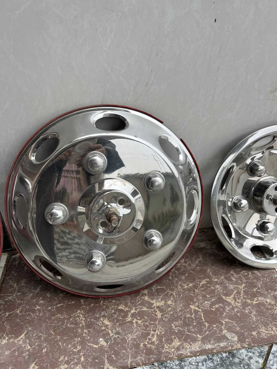 سلام عليكم كبات كيا ٢٧٠٠ نثيه مستعملات مكاني بابل سعرهن ١٠٠ وبيهن مجال بسيط ما متواجد عالنت اتصل ***********
