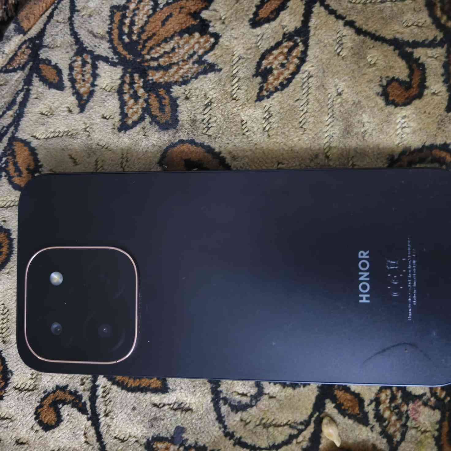 سلام عليكم موبايل البيع 140 اوبي مجال الموبايل هونر اكس 6 سي الموبايل جديد ماصار فتره من شتريته تصل رقمي ***********
